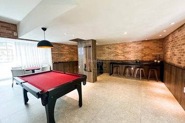 Apartamento &agrave; venda - Meia Praia