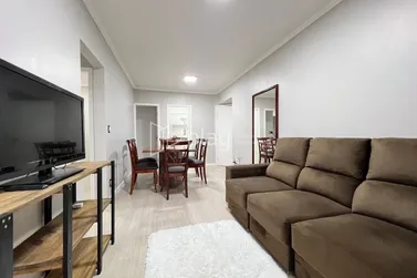 Apartamento &agrave; venda - 110m&sup2; - Meia Praia