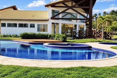 Terreno &agrave; venda - 458m&sup2; - Centro
