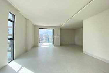 Apartamento &agrave; venda - 125m&sup2; - Castelo Branco
