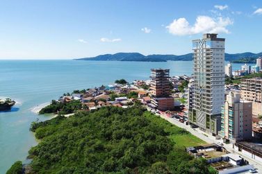 Apartamento &agrave; venda - 130m&sup2; - 