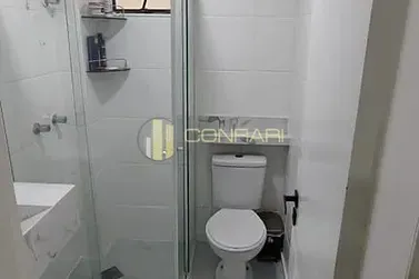 Apartamento &agrave; venda - 126m&sup2; - Meia Praia