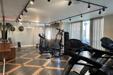 Apartamento &agrave; venda - 166m&sup2; - Meia Praia