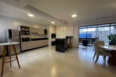 Apartamento &agrave; venda - 83m&sup2; - 