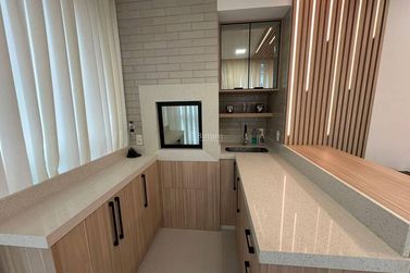 Apartamento &agrave; venda - Meia Praia