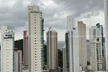 Apartamento para alugar - 130m&sup2; - Pioneiros