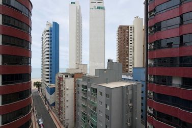 Apartamento &agrave; venda - 126m&sup2; - Centro