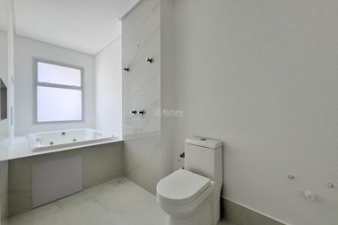 Apartamento &agrave; venda - 160m&sup2; - Centro