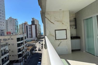 Apartamento &agrave; venda - 151m&sup2; - Meia Praia