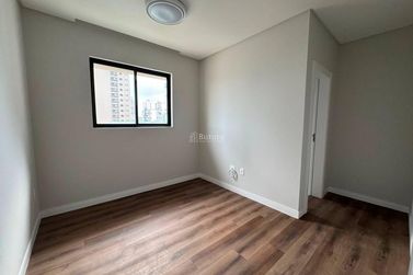 Apartamento &agrave; venda - Meia Praia