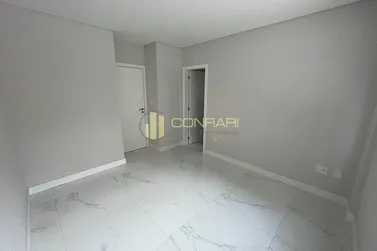 Apartamento &agrave; venda - 101m&sup2; - Meia Praia