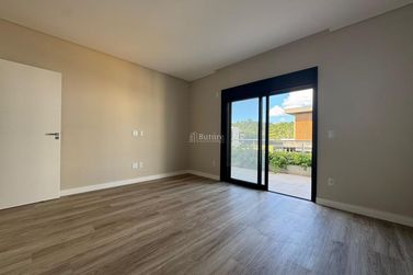 Apartamento &agrave; venda - 305m&sup2; - Santa Regina