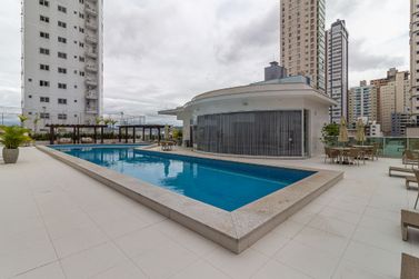 Apartamento para alugar - 120m&sup2; - Centro
