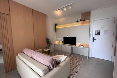 Apartamento &agrave; venda - Meia Praia