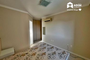 Apartamento para alugar - 111m&sup2; - Centro