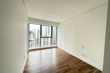 Apartamento &agrave; venda - 165m&sup2; - Centro