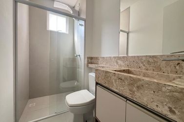 Apartamento &agrave; venda - 141m&sup2; - Meia Praia