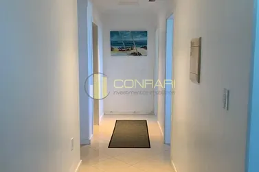 Apartamento &agrave; venda - 206m&sup2; - Meia Praia