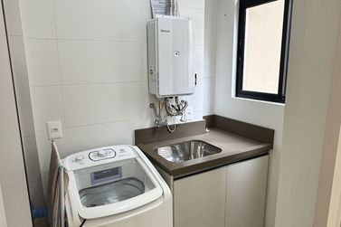 Apartamento &agrave; venda - 95m&sup2; - Meia Praia