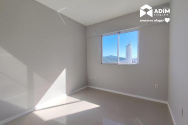 Apartamento para alugar - 104m&sup2; - Centro