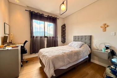 Apartamento &agrave; venda - 120m&sup2; - Centro