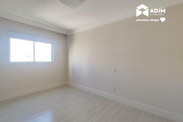 Apartamento para alugar - 114m&sup2; - Centro
