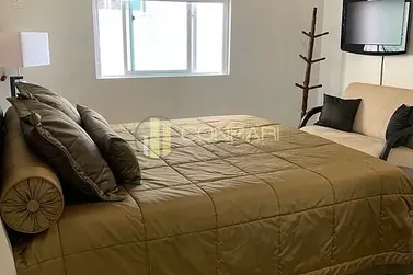 Apartamento &agrave; venda - 144m&sup2; - Meia Praia