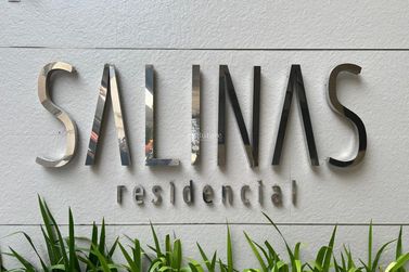 Apartamento &agrave; venda - 153m&sup2; - Meia Praia
