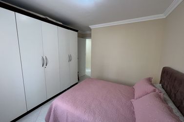 Apartamento para temporada - 95m&sup2; - Meia Praia