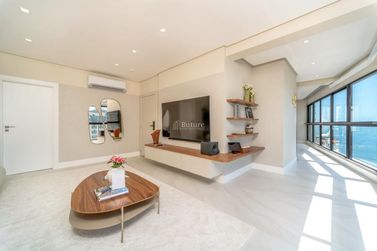 Apartamento &agrave; venda - 193m&sup2; - Barra Sul