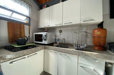 Casa &agrave; venda - 100m&sup2; - 