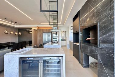 Apartamento &agrave; venda - 138m&sup2; - Centro