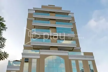 Apartamento &agrave; venda - 82m&sup2; - Meia Praia
