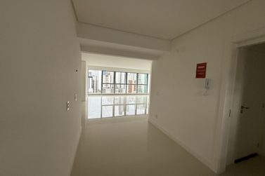 Apartamento &agrave; venda - 165m&sup2; - Centro