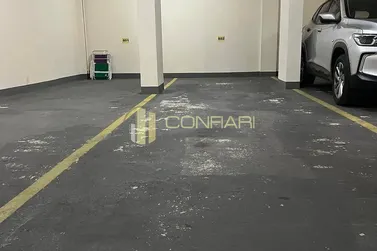 Apartamento para alugar - 110m&sup2; - Meia Praia