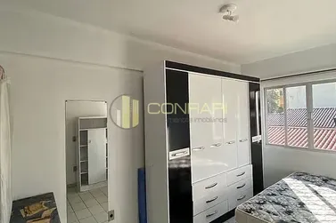 Apartamento para alugar - 60m&sup2; - Centro