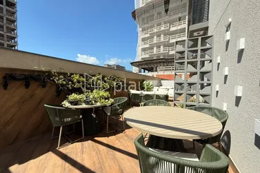 Apartamento &agrave; venda - 115m&sup2; - Pereque