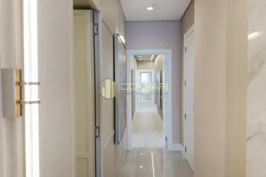 Apartamento &agrave; venda - 198m&sup2; - Meia Praia
