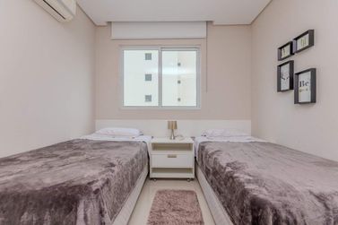 Apartamento para alugar - 130m&sup2; - Pioneiros