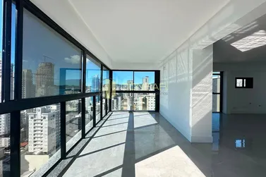 Apartamento &agrave; venda - 198m&sup2; - Castelo Branco
