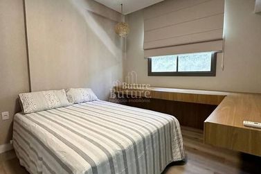 Apartamento &agrave; venda - Meia Praia