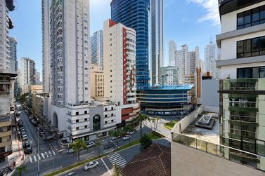 Apartamento &agrave; venda - 86m&sup2; - Centro