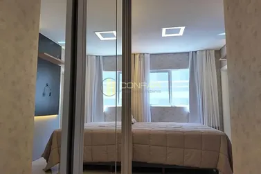 Apartamento &agrave; venda - 11450m&sup2; - meia praia