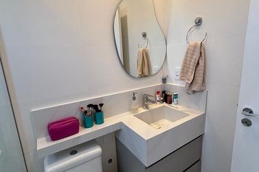 Apartamento &agrave; venda - 93m&sup2; - Meia Praia
