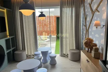 Apartamento &agrave; venda - 128m&sup2; - Meia Praia