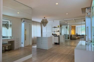 Casa &agrave; venda - 1200m&sup2; - Praia Brava