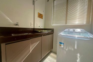 Apartamento &agrave; venda - 107m&sup2; - Meia Praia