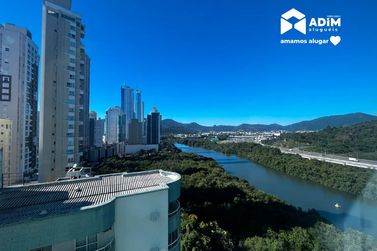 Apartamento para alugar - 153m&sup2; - Centro
