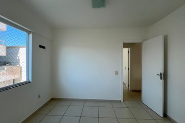 Apartamento para alugar - 60m&sup2; - Santa Regina