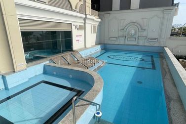 Apartamento &agrave; venda - 193m&sup2; - Meia Praia